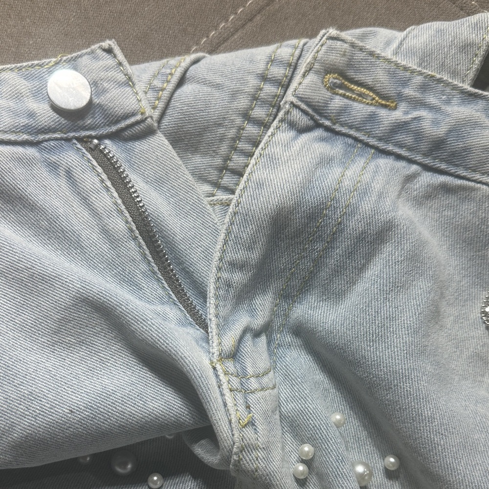 Light Blue Distressed Denim Shorts with Pearl Details - Picture 6 of 7